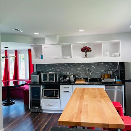 Sonsak - Unit 1 Apartment ชาร์ลอตต์สวิลล์ ภายนอก รูปภาพ