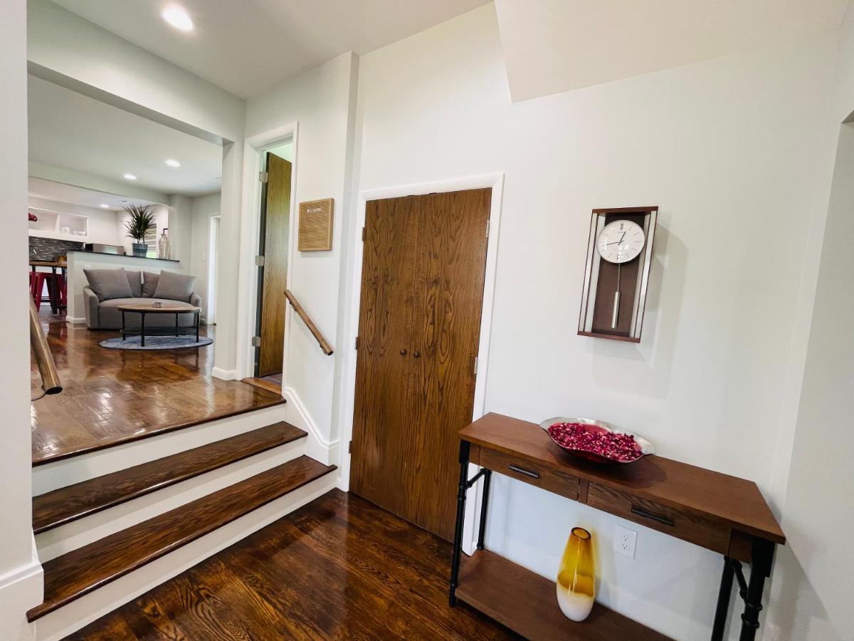 Sonsak - Unit 1 Apartment ชาร์ลอตต์สวิลล์ ภายนอก รูปภาพ